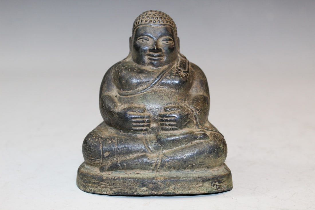 Tibetan Bronze Buddha Statue: Tibetan Bronze Buddha Statue. H 4.25"