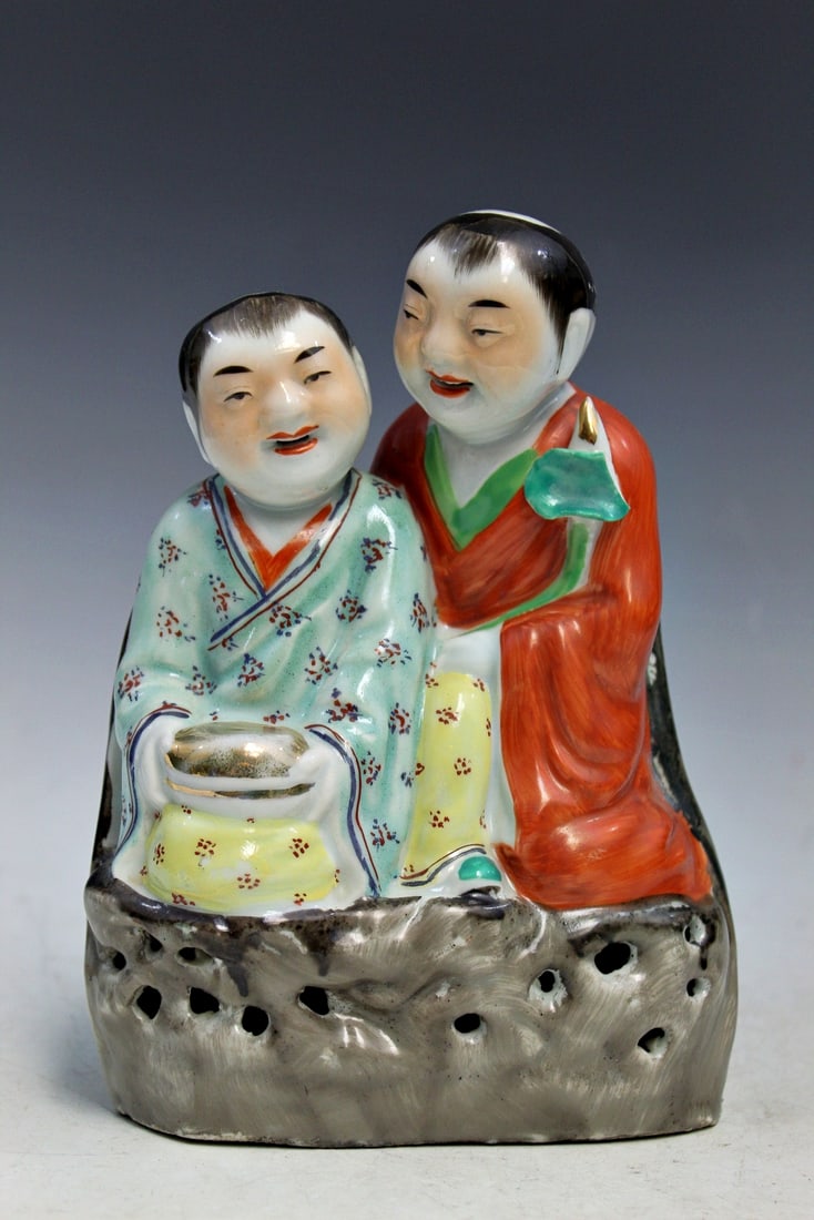 Chinese Famille Rose Porcelain Statue of Two Boys: Chinese Famille Rose Porcelain Statue of Two Boys. H 7.5". As Is