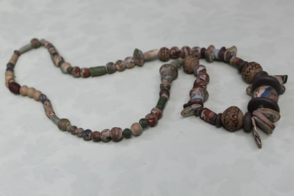Vintage Clay Beads Necklace