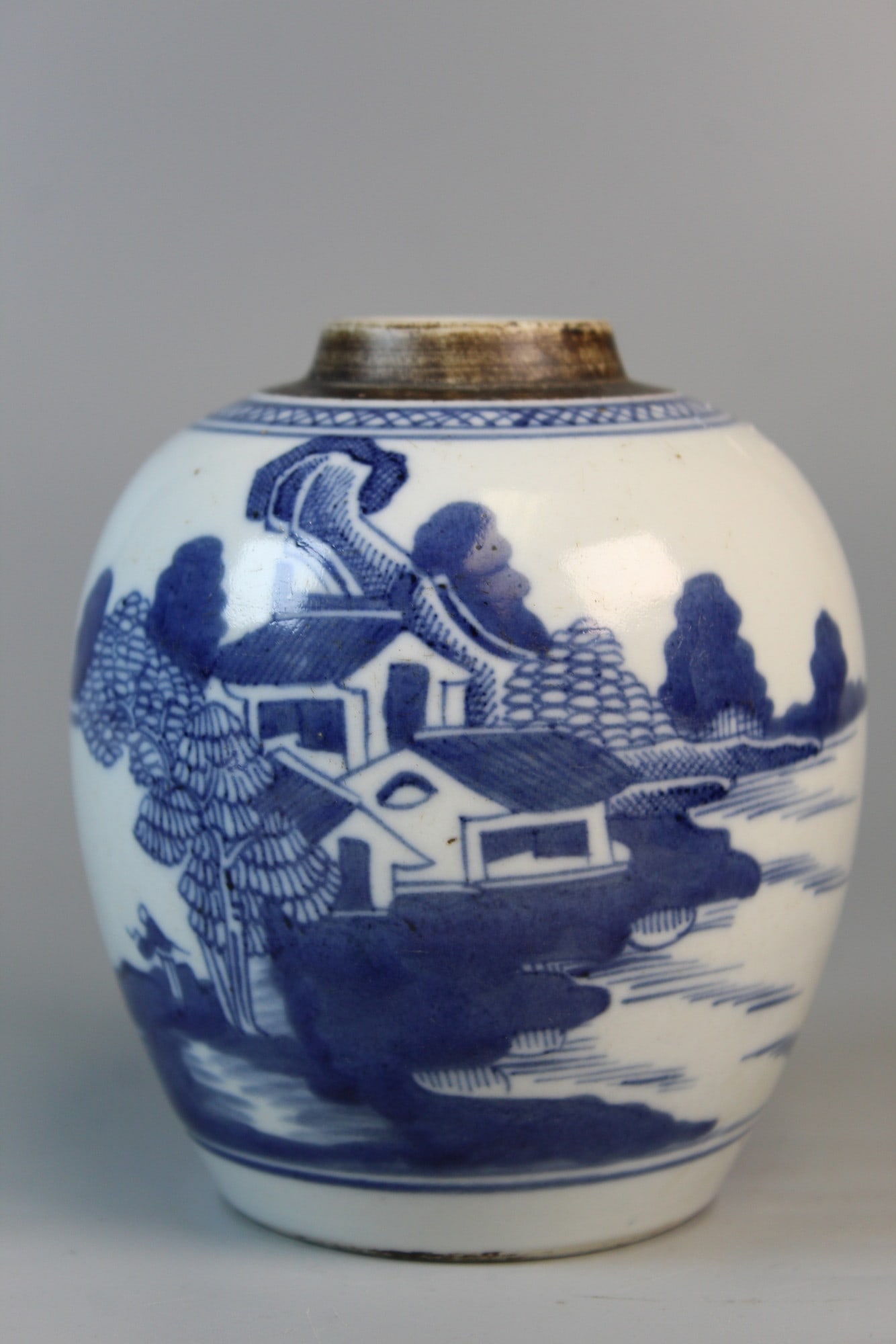 Chinese Blue and White Porcelain Jar: Chinese Blue and White Porcelain Jar. Diam 4". H 5". 18th C.