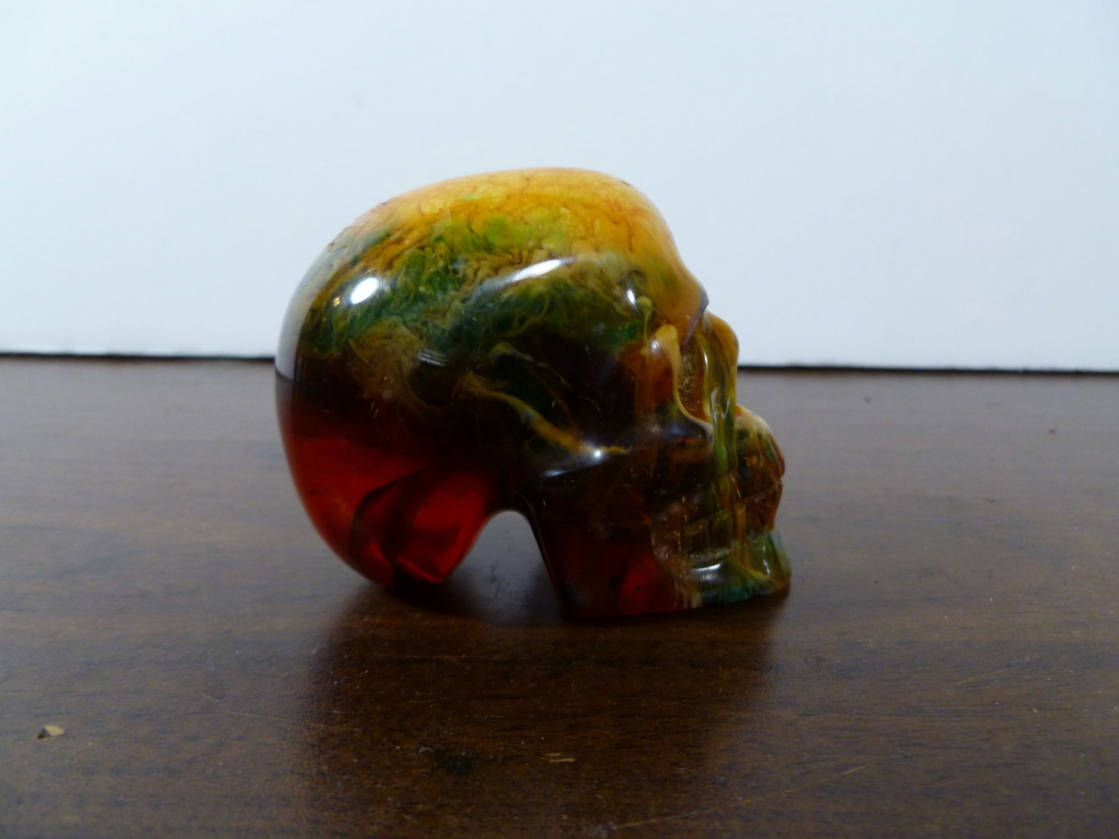 Amber skull: Amber skull. 3 x 2.5 x 1.75"