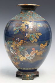 A Very Rare Japanese Kutani Porcelain Vase