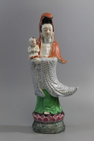 Chinese Famille Rose Porcelain Guanyin Statue