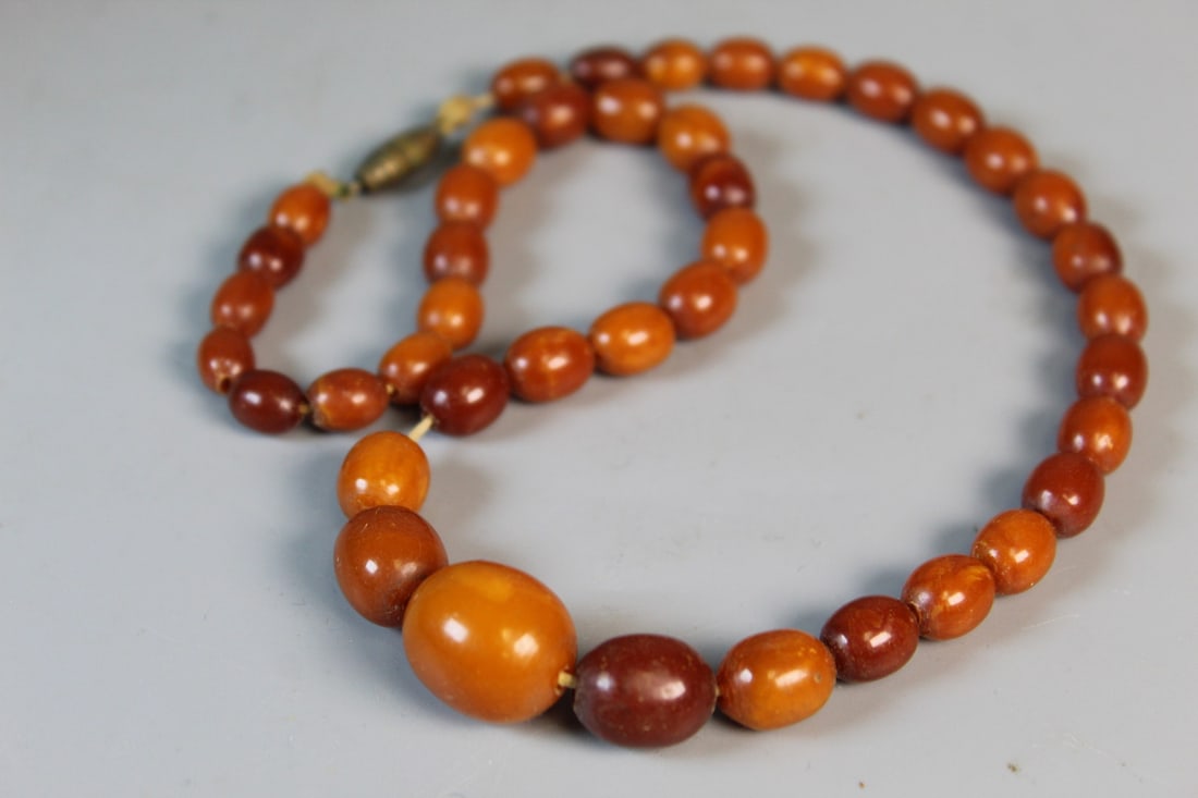 Amber Beads Necklace (1 of 5)