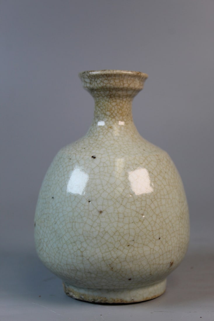 Antique Korean Crackle Glaze Vase (1 of 9)
