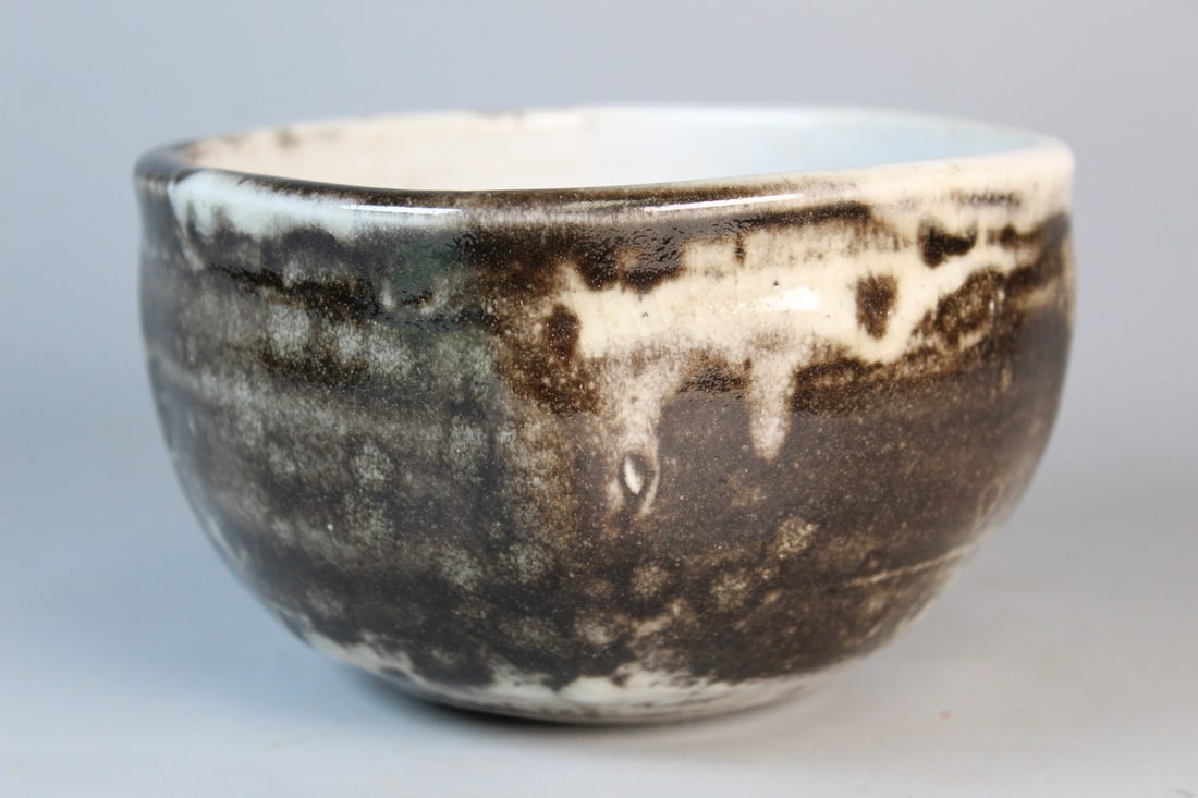 Japanese Glazed Tea Bowl: Japanese Glazed Tea Bowl. Signed. Diam 5.5". H 3".