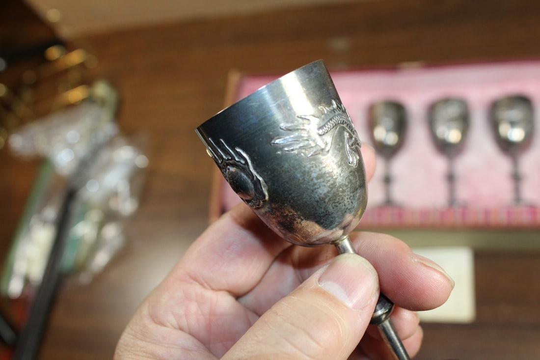 Six Chinese export silver cups - 5