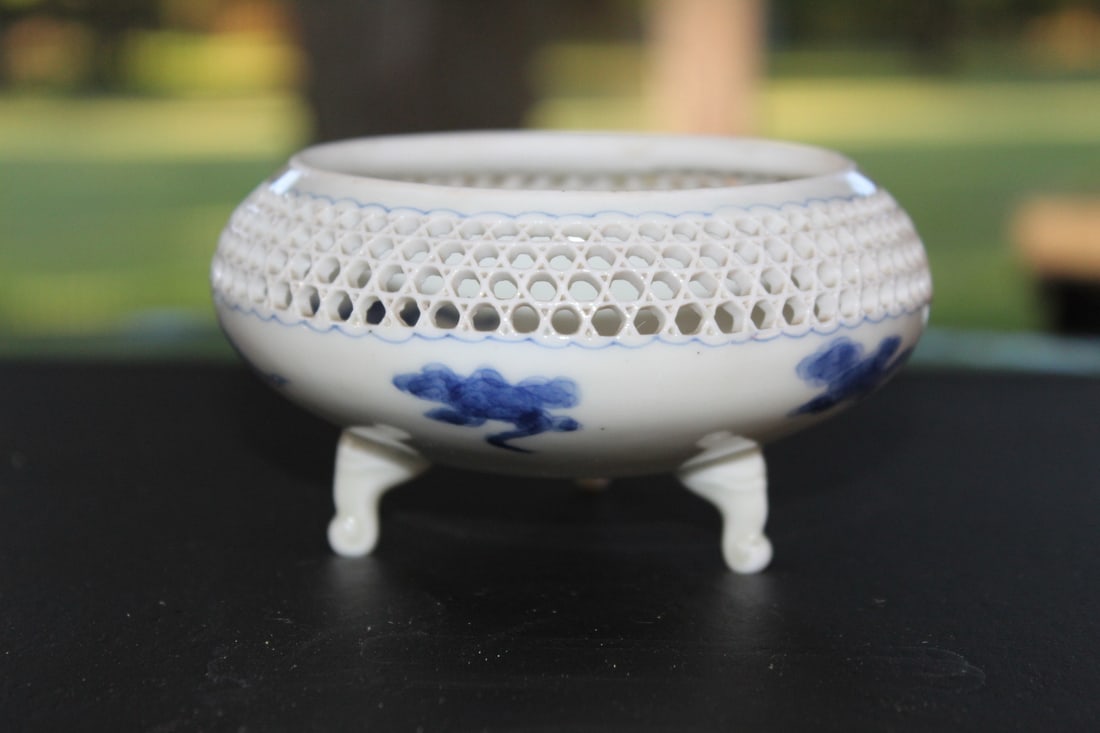 Japanese Blue and White Porcelain Incense Burner (1 of 3)
