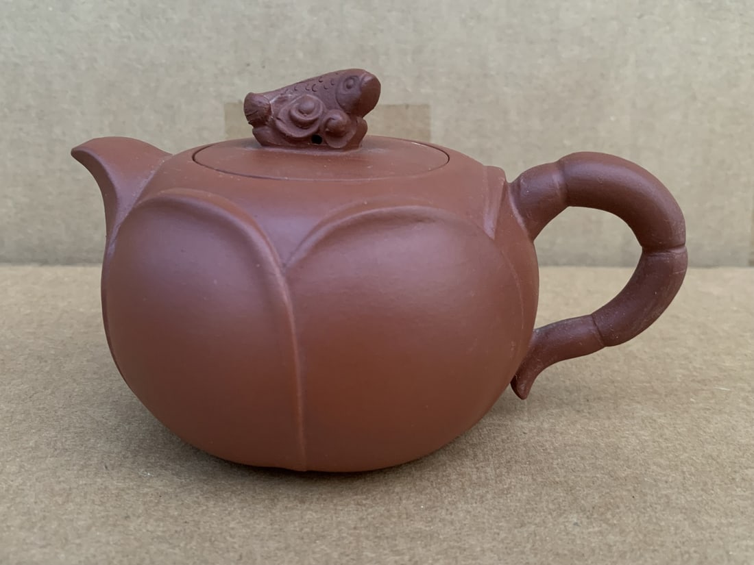 Chinese Yixing Teapot (1 of 5)