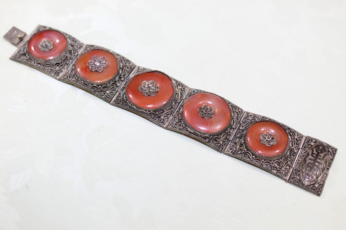 Chinese Silver and Red Agate Bracelet: Chinese Silver and Red Agate Bracelet. Weight 47.9 g. L 7.5".