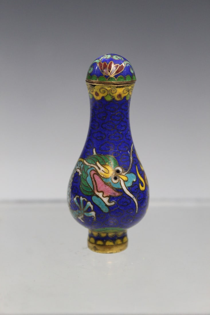 Chinese Cloisonne Snuff Bottle (1 of 4)