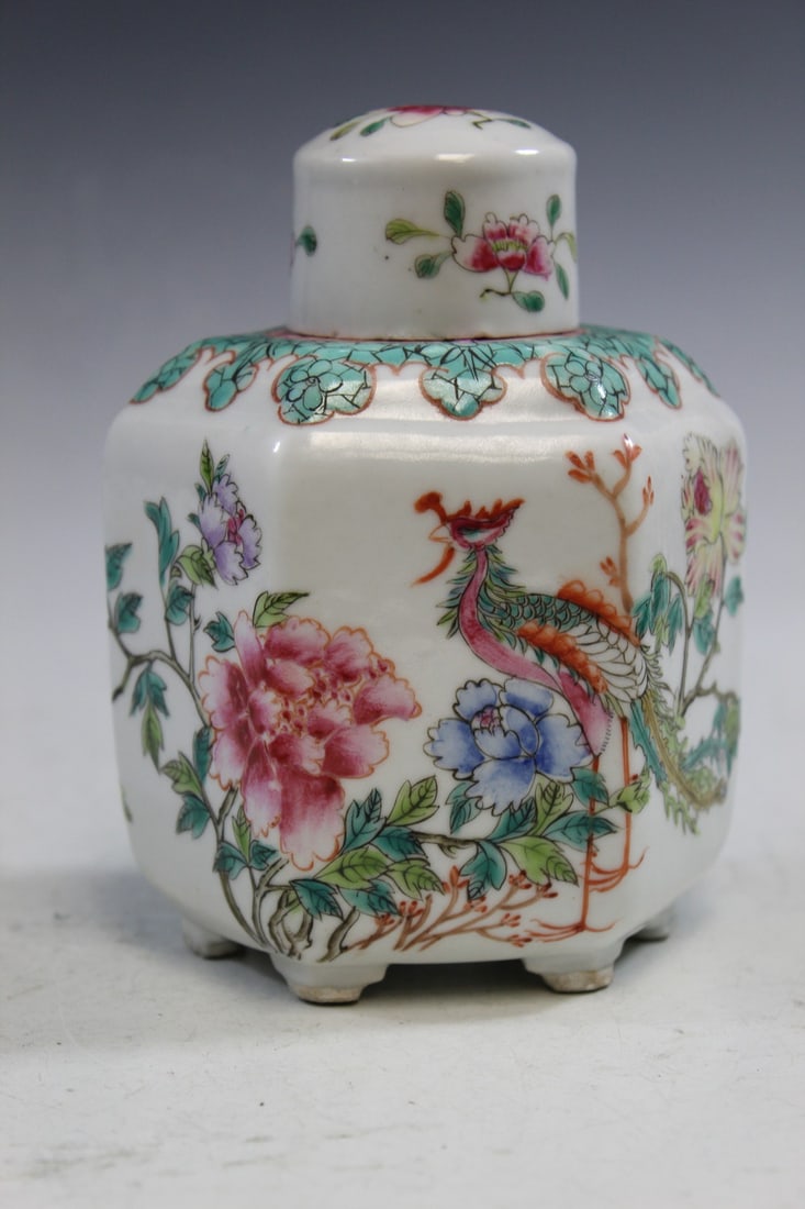 Chinese Famille Rose Porcelain Tea Caddy (1 of 6)