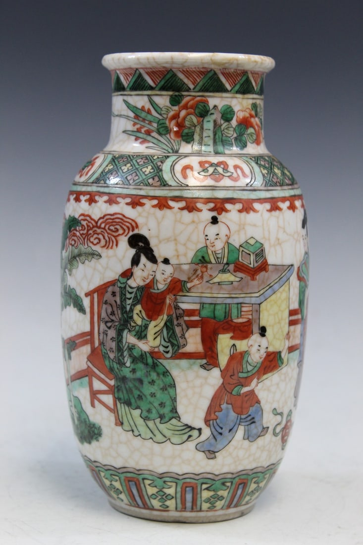 Chinese Wucai Porcelain Vase (1 of 9)