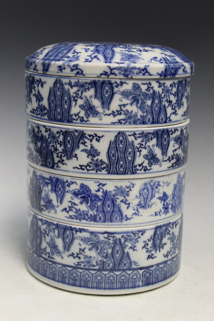 Japanese Blue and White Porcelain Stacking Bowls (1 of 8)