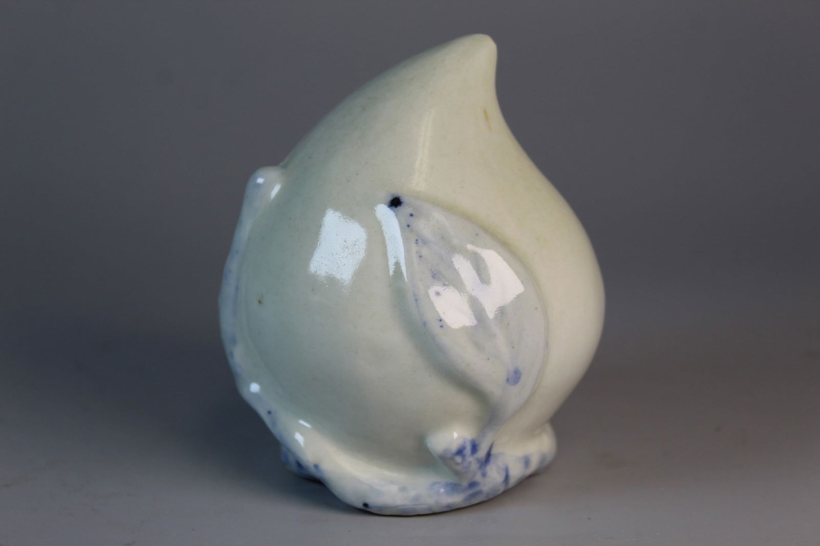 Korean Blue and White Peach Water Dropper: Korean Blue and White Peach Water Dropper. H 4". Diam 3.25".