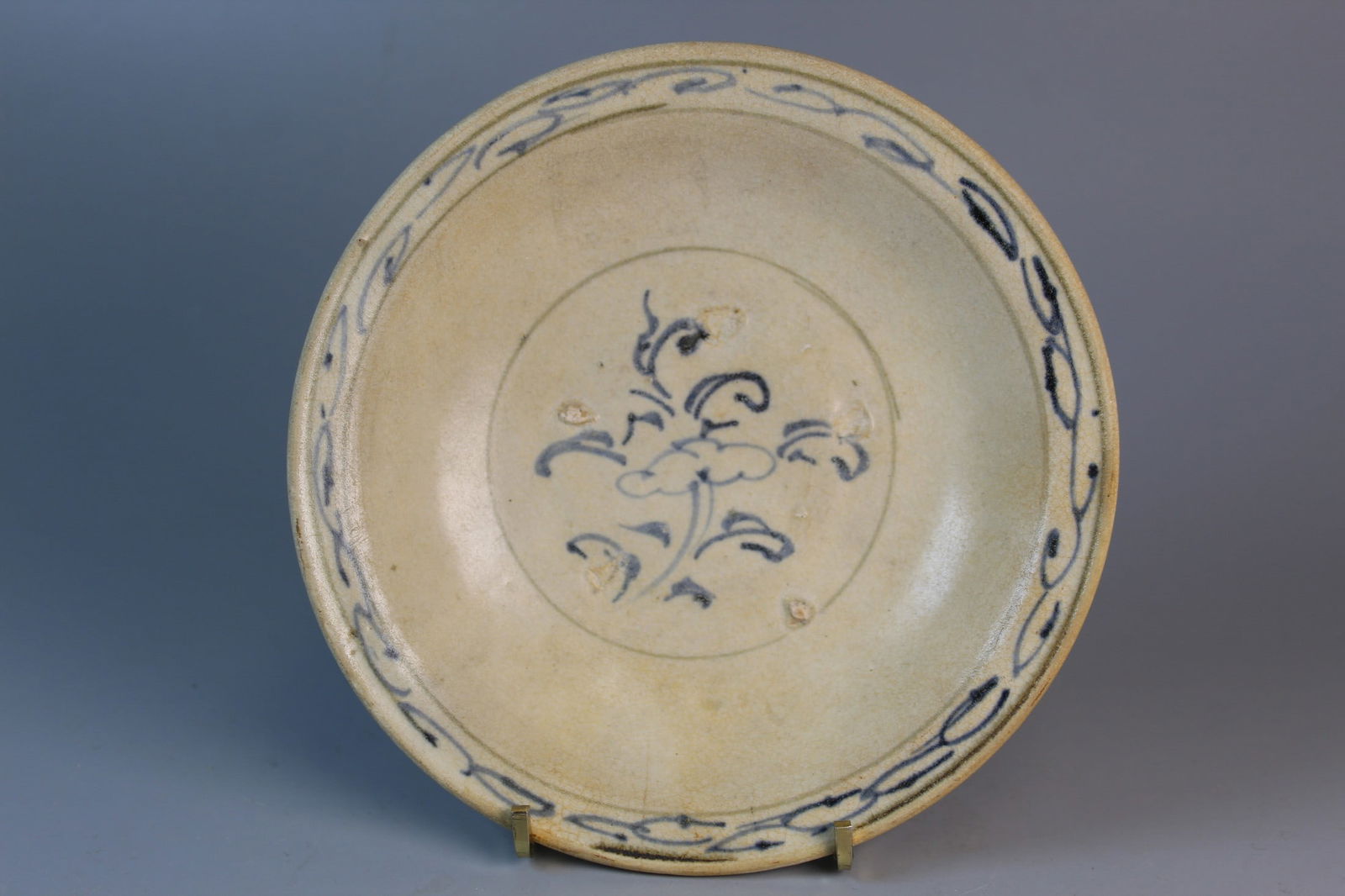 Vietnamese Blue and White Dish (1 of 8)