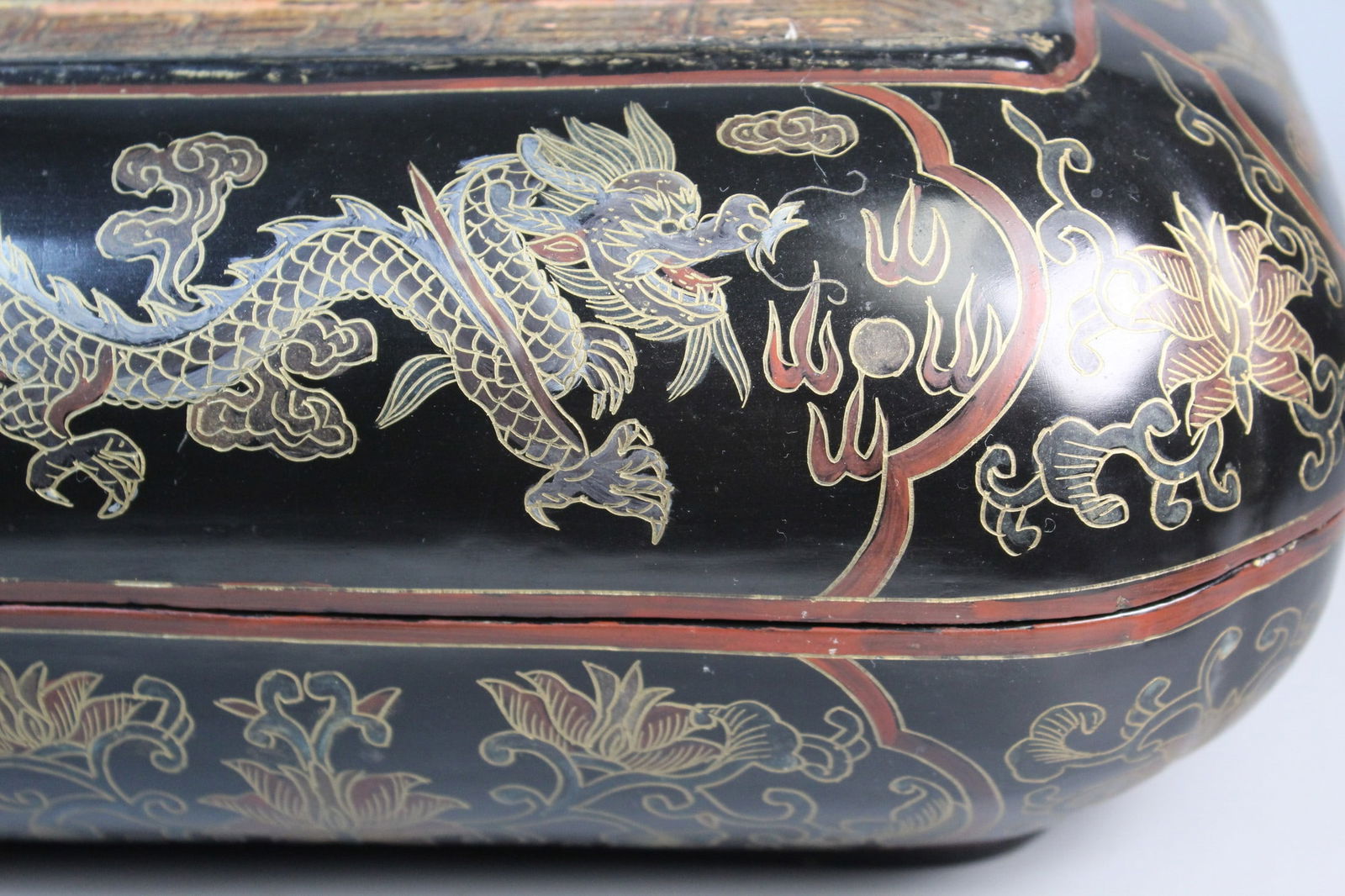 Chinese Lacquered Box - 3