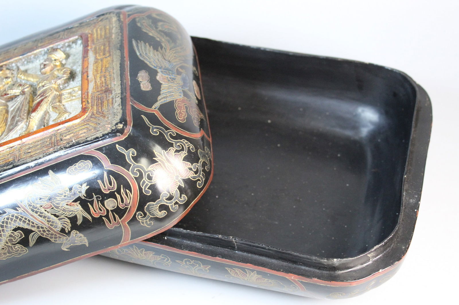 Chinese Lacquered Box - 5