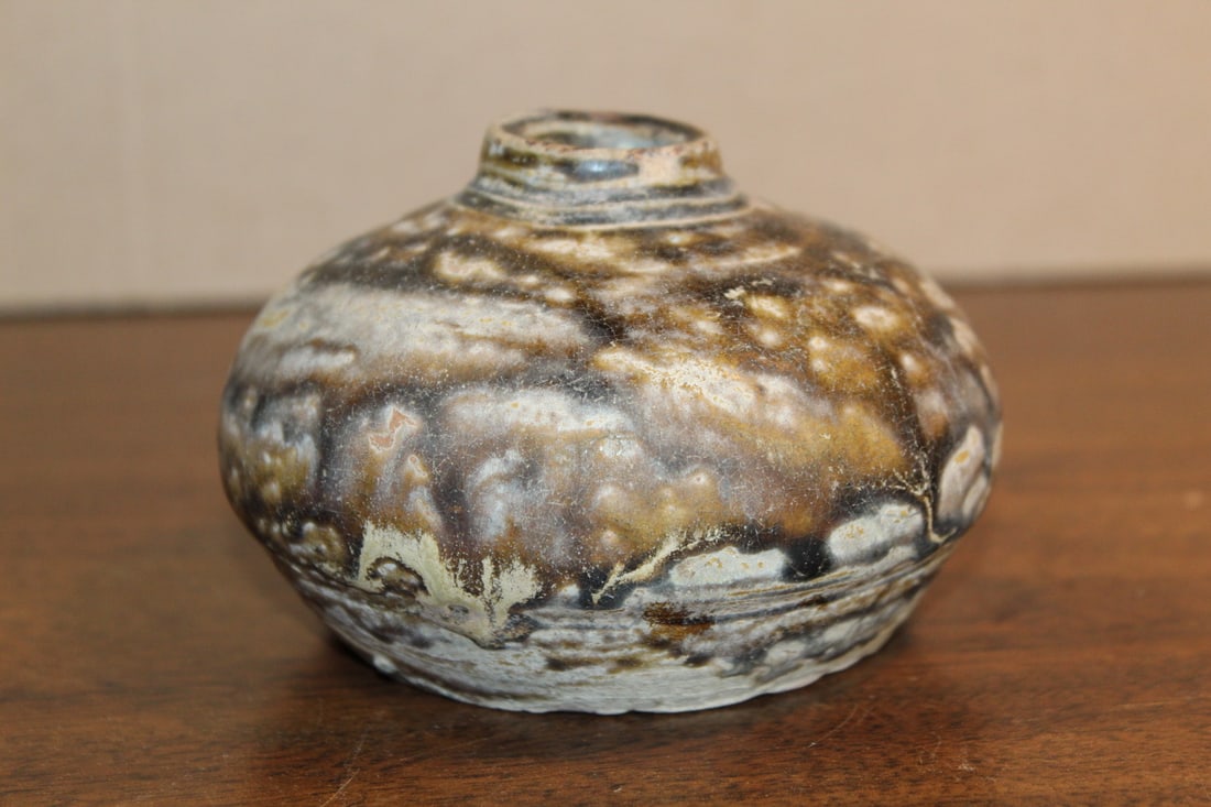 Antique Sawankhalok Brown Glazed Pottery Jar: Antique Sawankhalok Brown Glazed Pottery Jar. Diam 4".