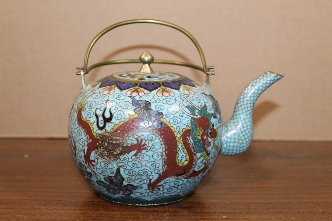 Chinese Cloisonne Teapot (1 of 8)