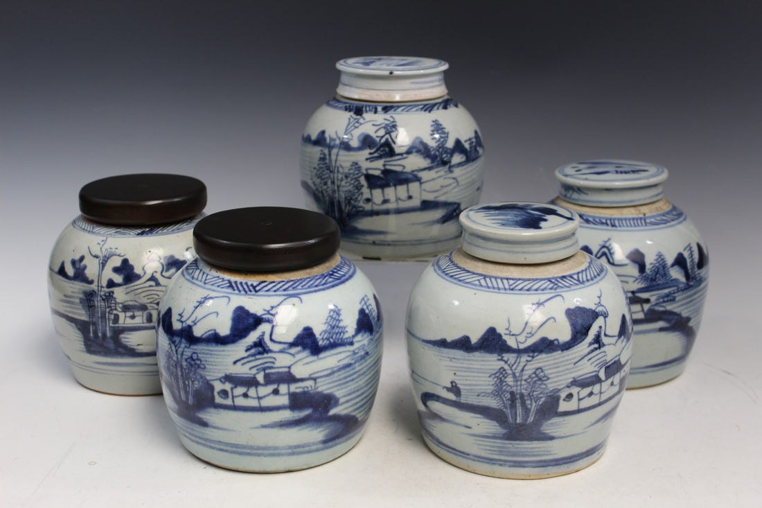 Group of Five Chinese Blue and White Porcelain Jars: Group of Five Chinese Blue and White Porcelain Jars. H 7".