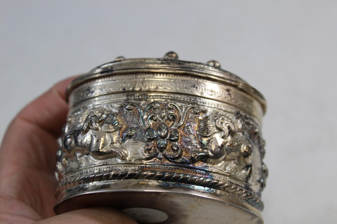 Two Asian Silver Boxes - 8