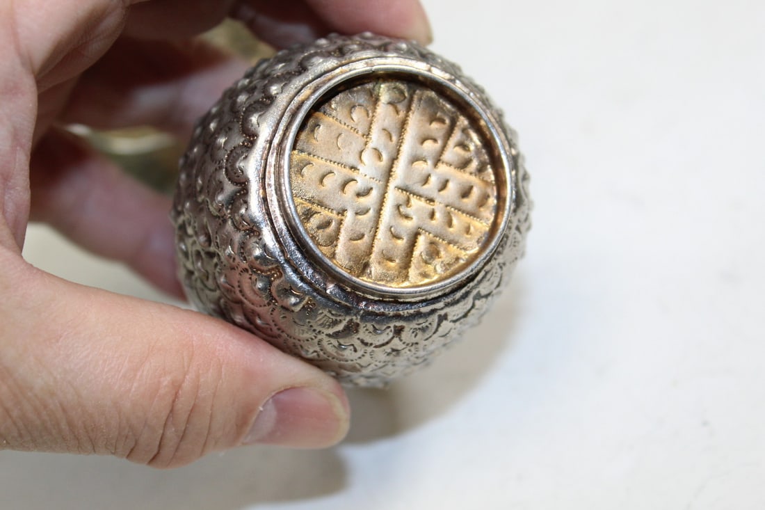 Two Asian Silver Tone Boxes. - 4