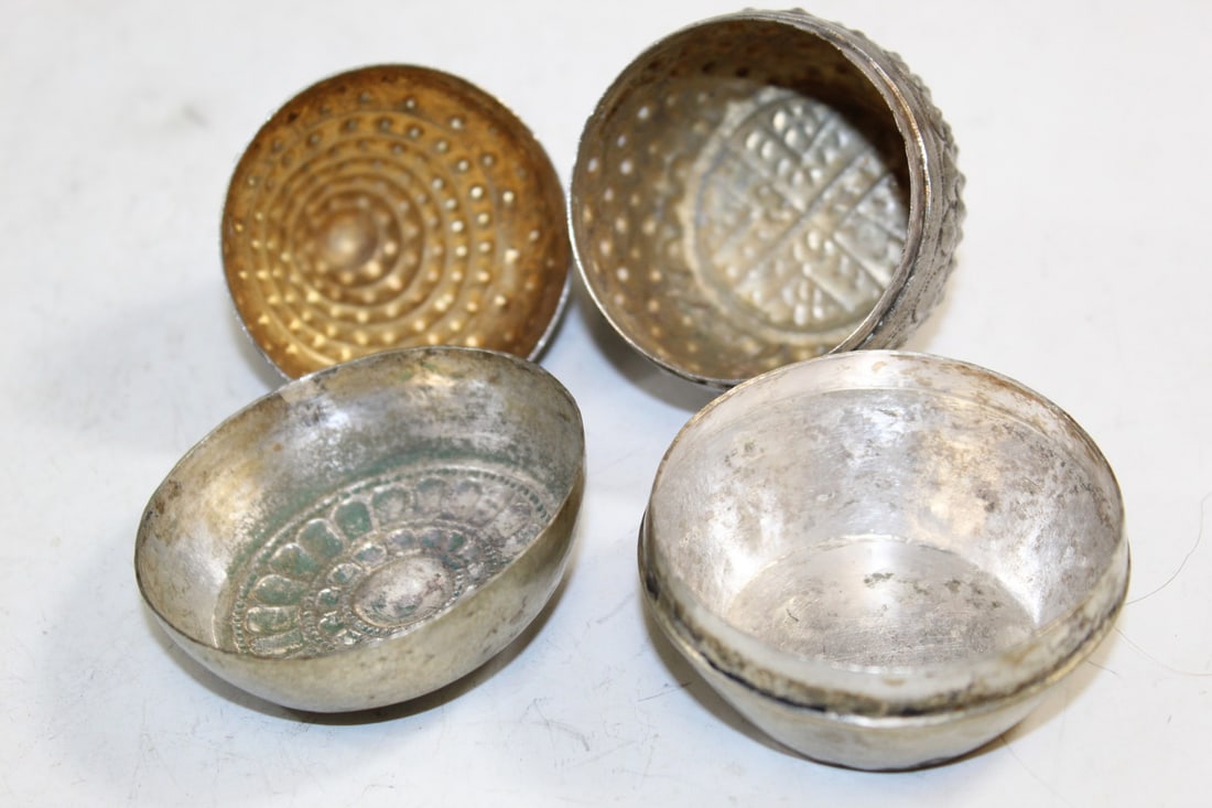 Two Asian Silver Tone Boxes. - 6