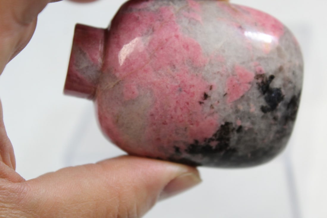 Chinese Stone Snuff Bottle - 6