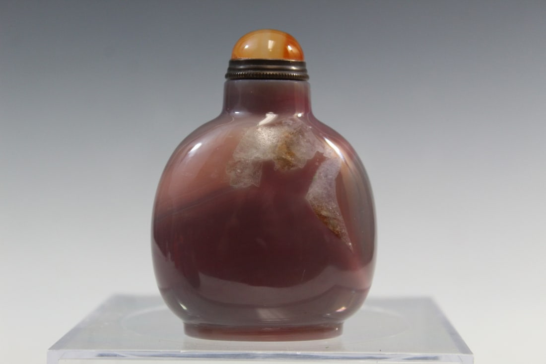 Chinese Agate Snuff Bottle - 3