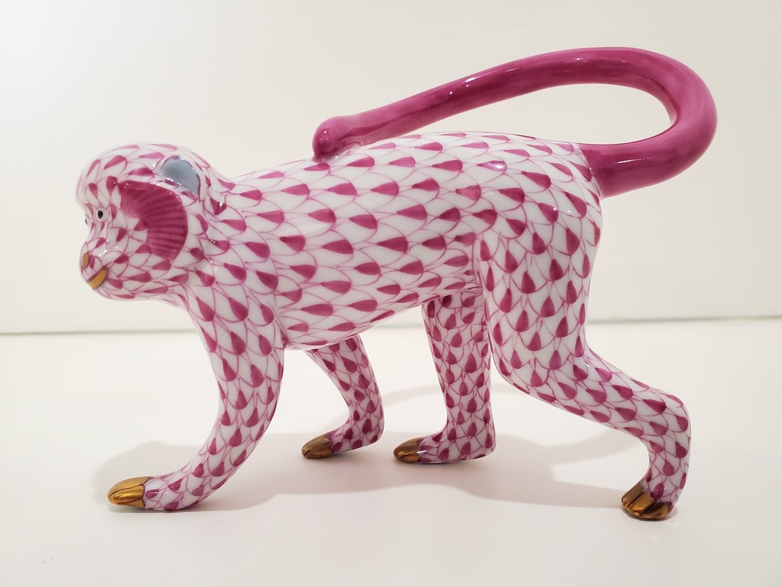 Herend Porcelain Figurine of Monkey: Herend Porcelain Figurine of Monkey. L 5". H 3.5".