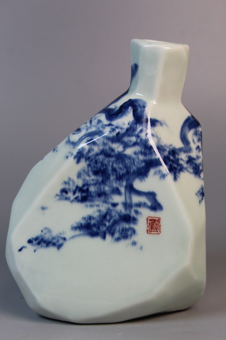 Chinese/Japanese Blue and White Porcelain Vase: Chinese/Japanese Blue and White Porcelain Vase. 6.75x5x3.5".