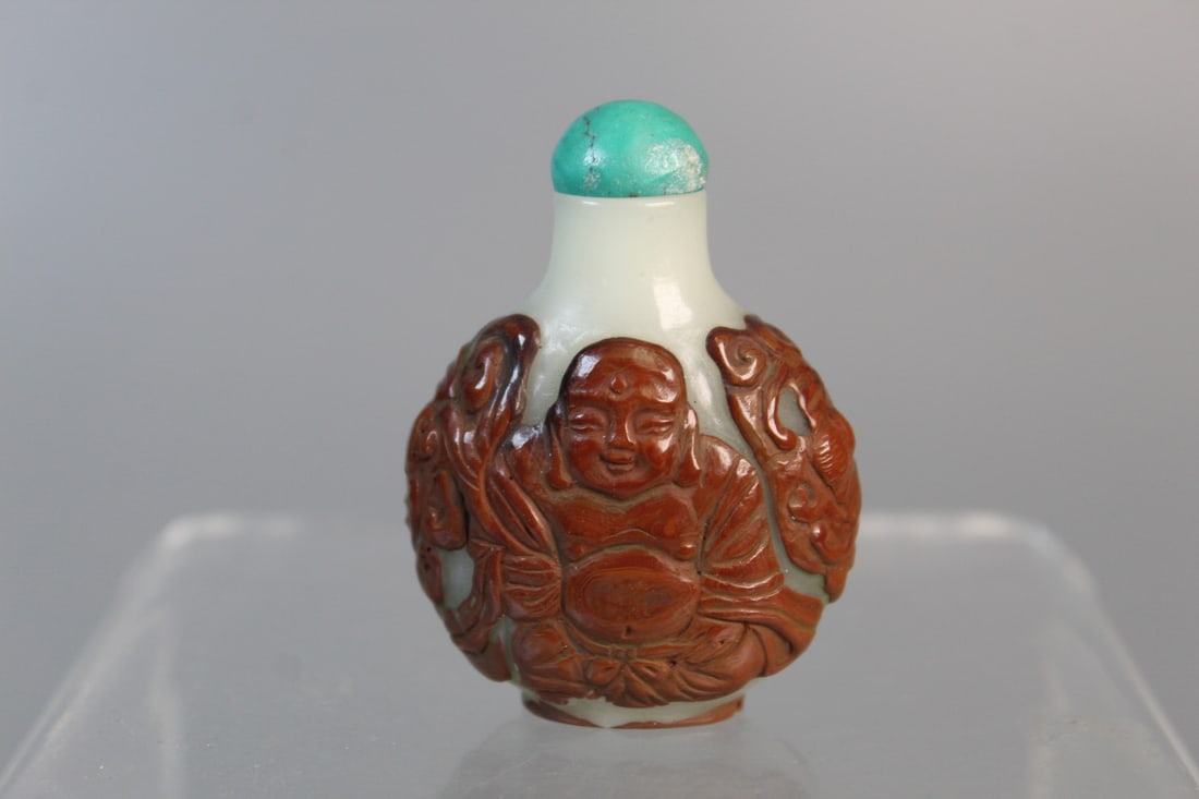 Chinese Peking Brown-overlay Glass Snuff Bottle: Chinese Peking Brown-overlay Glass Snuff Bottle. H 2.25".