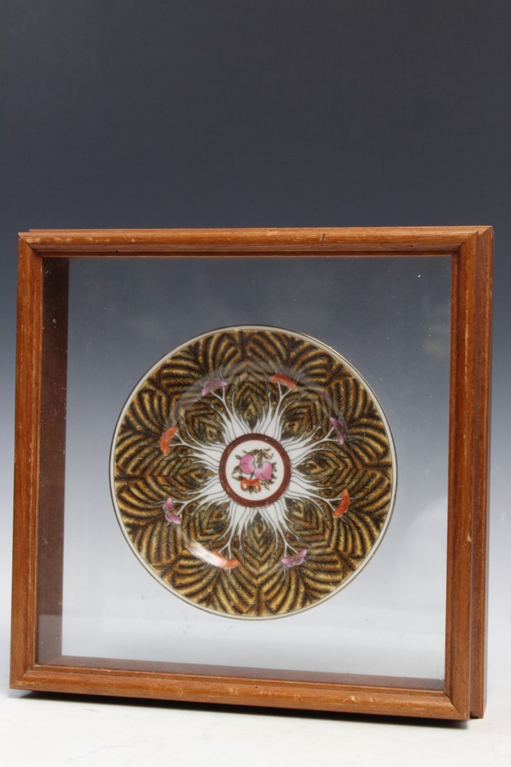 Framed Chinese Export Dish