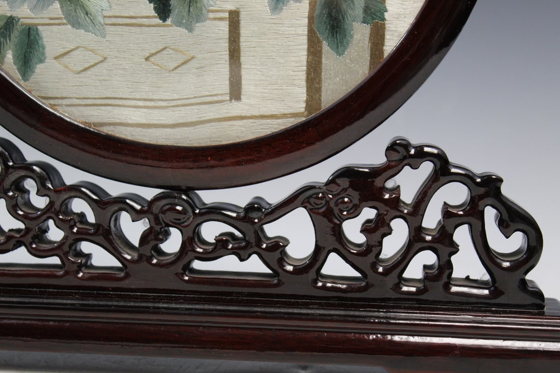Chinese Double-side Needle Work Table Screen - 3