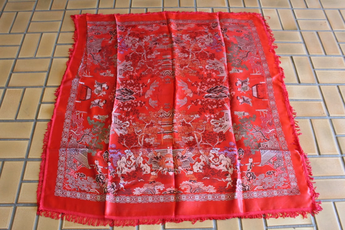 Chinese Red Silk Brocade Table Cloth: Chinese Red Silk Brocade Table Cloth. 48" x 46".