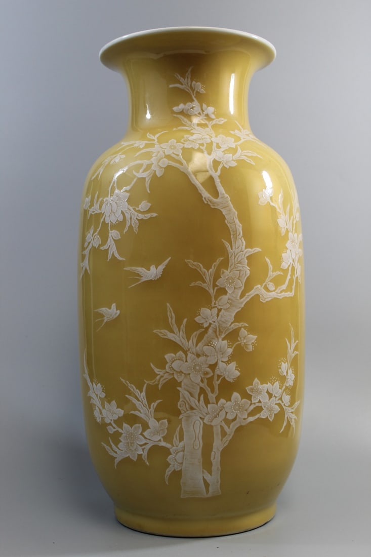Large Chinese Yellow Glazed Slip Decorated Porcelain Vase: Large Chinese Yellow Glazed Slip Decorated Porcelain Vase. H 17".