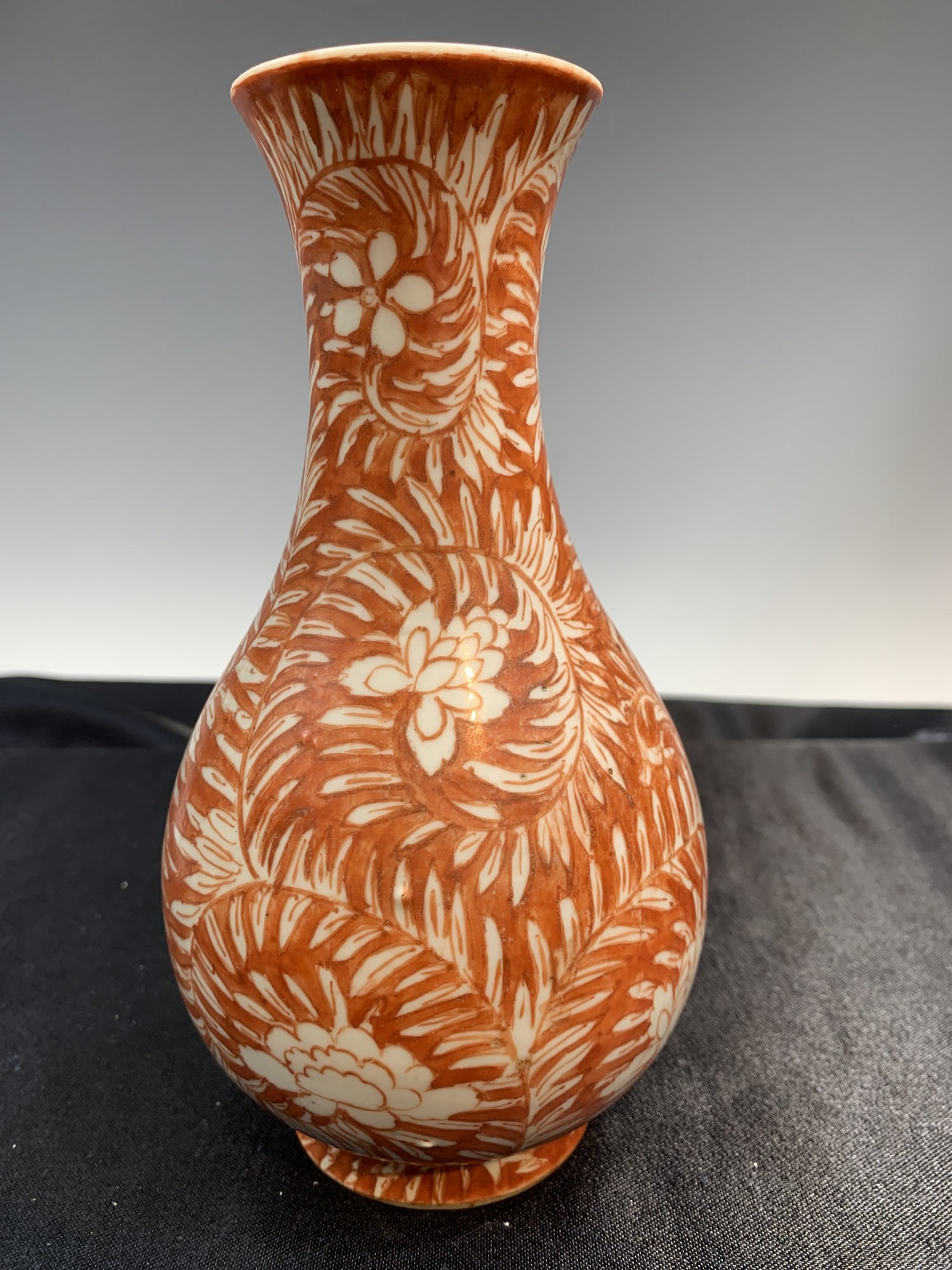 Chinese Porcelain Red Coral Colored Floral Vase: Chinese Porcelain Red Coral Colored Floral Vase. H 8".