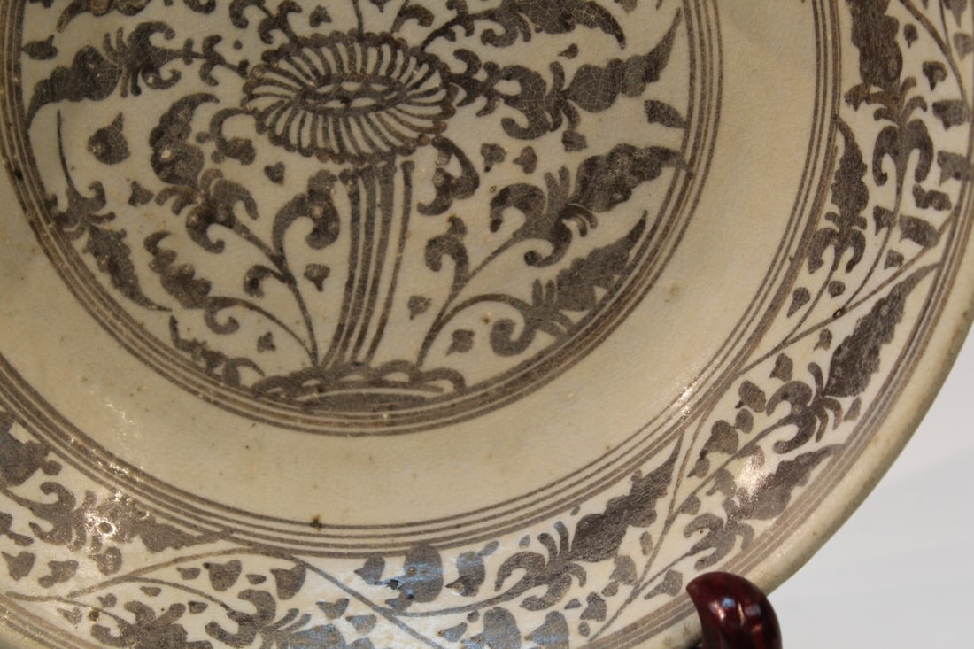 Sawankhalok Dish - 3