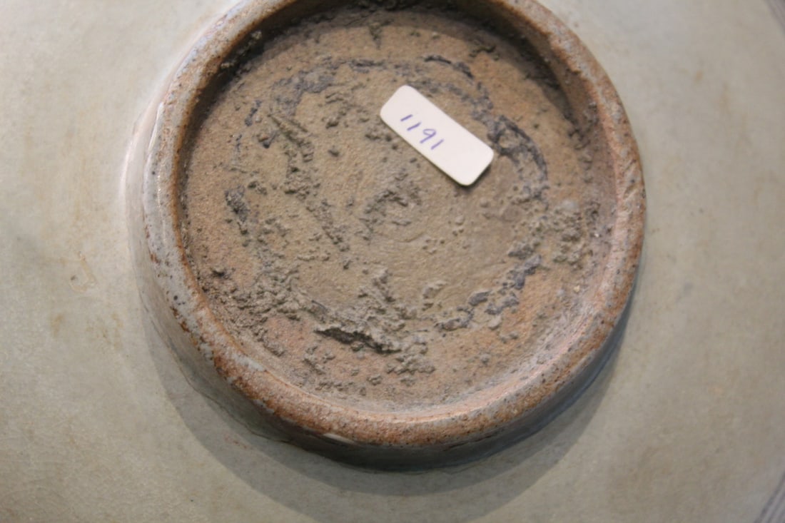 Sawankhalok Dish - 6