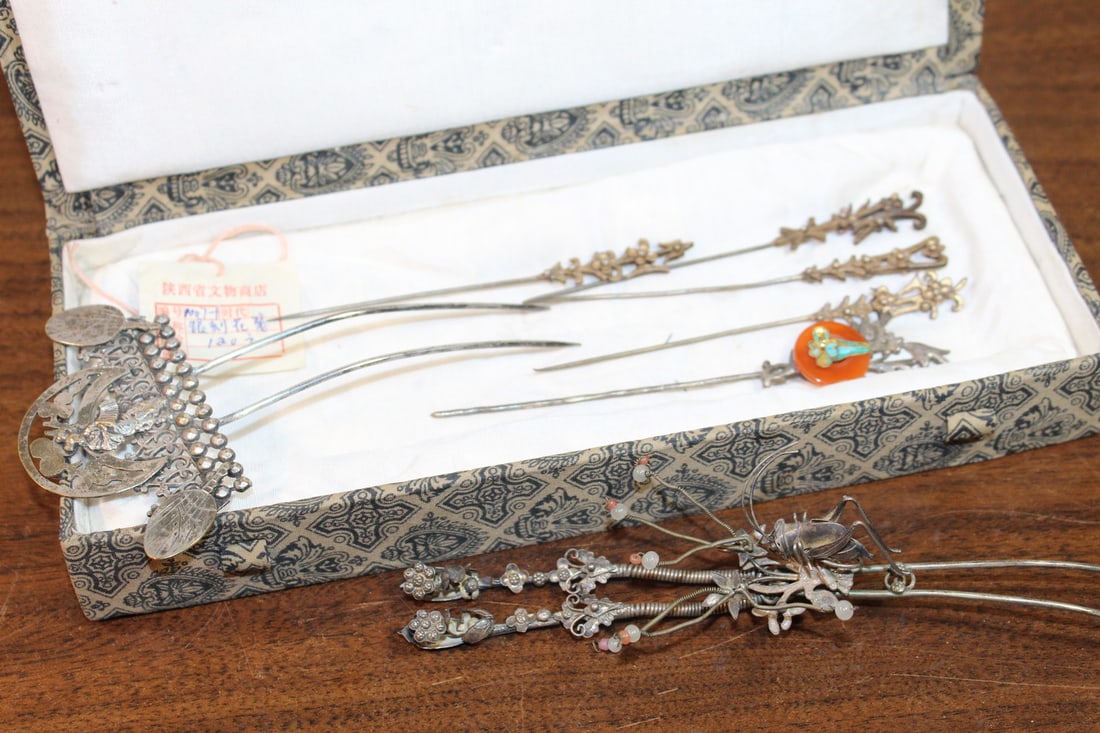 Antique Chinese silver hair pins: Antique Chinese silver hair pins. Largest length 5.5".