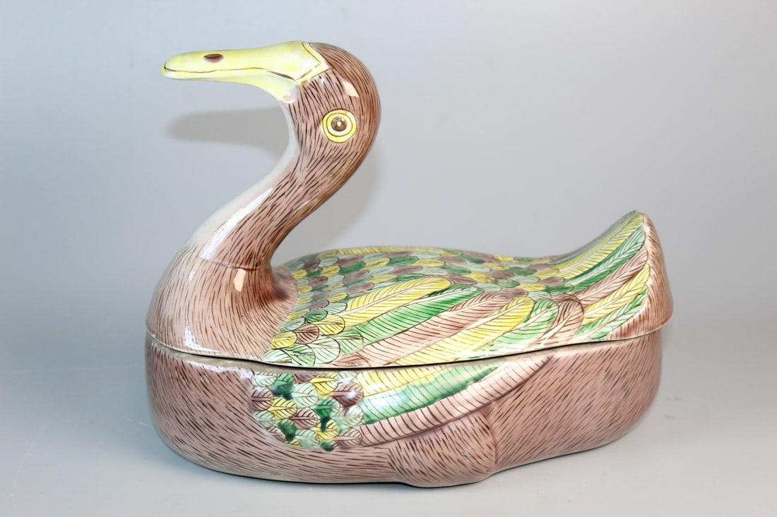 Chinese Porcelain Duck Tureen (1 of 8)