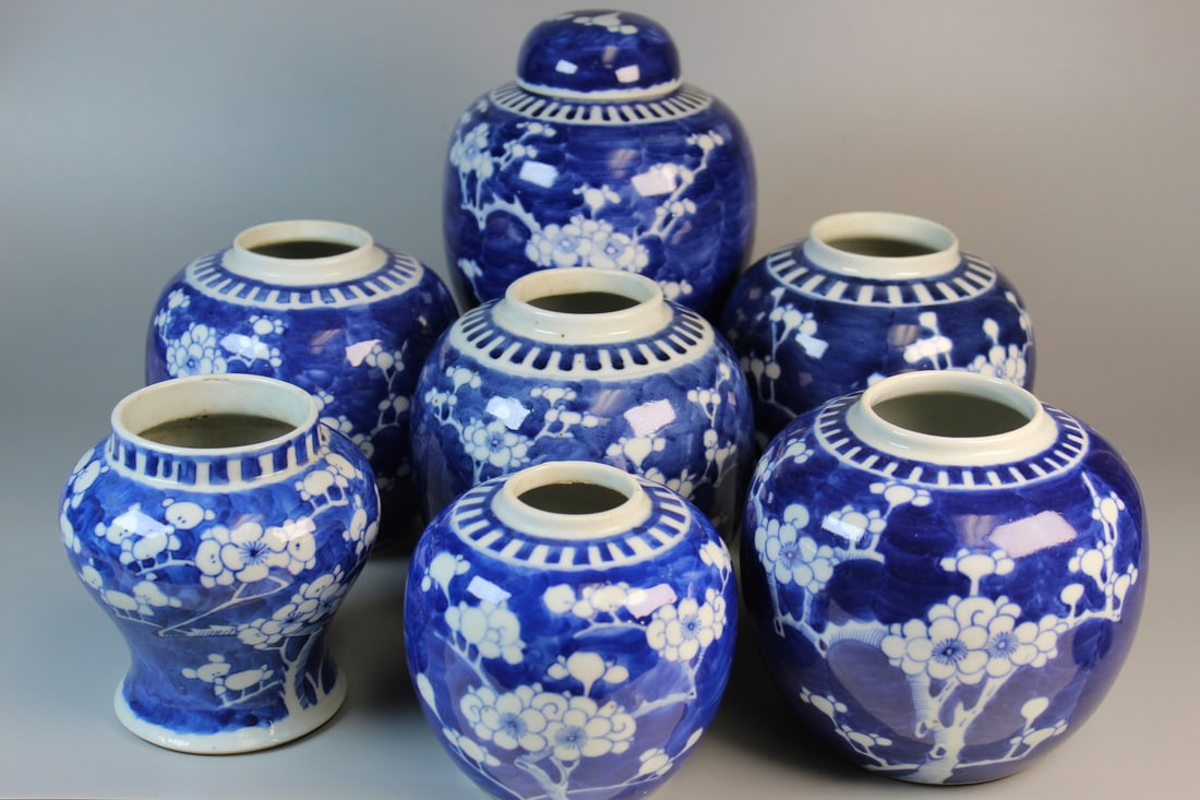 Seven Chinese Blue and White Porcelain Jars: Seven Chinese Blue and White Porcelain Jars. Largest Diam 5".