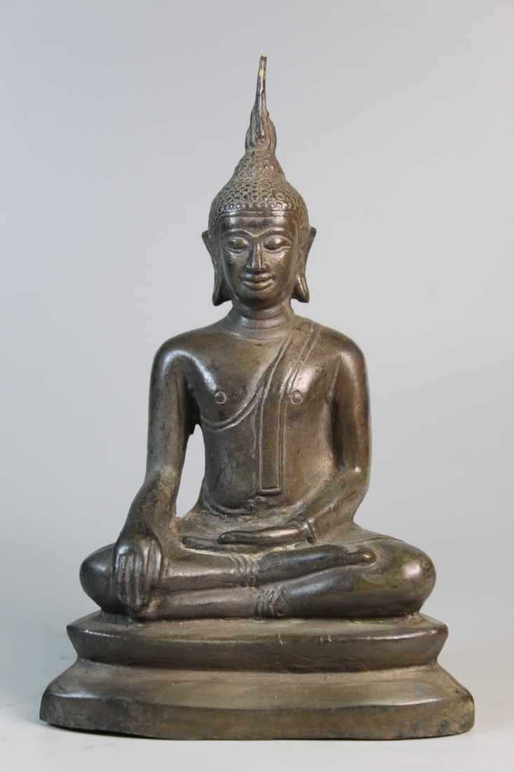 Thai Bronze Buddha Statue (1 of 8)