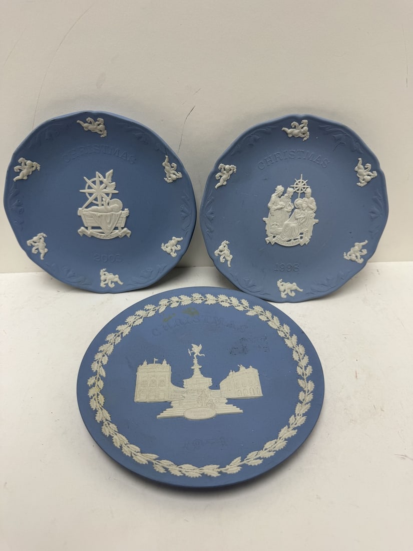 Lot of Three Wedgewood Plates (1 of 2)
