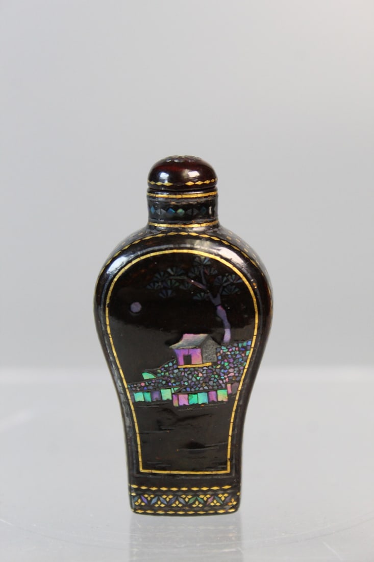 Chinese Mother-of-pearl Inlaid Black Lacquer Snuff Bottle (1 of 6)
