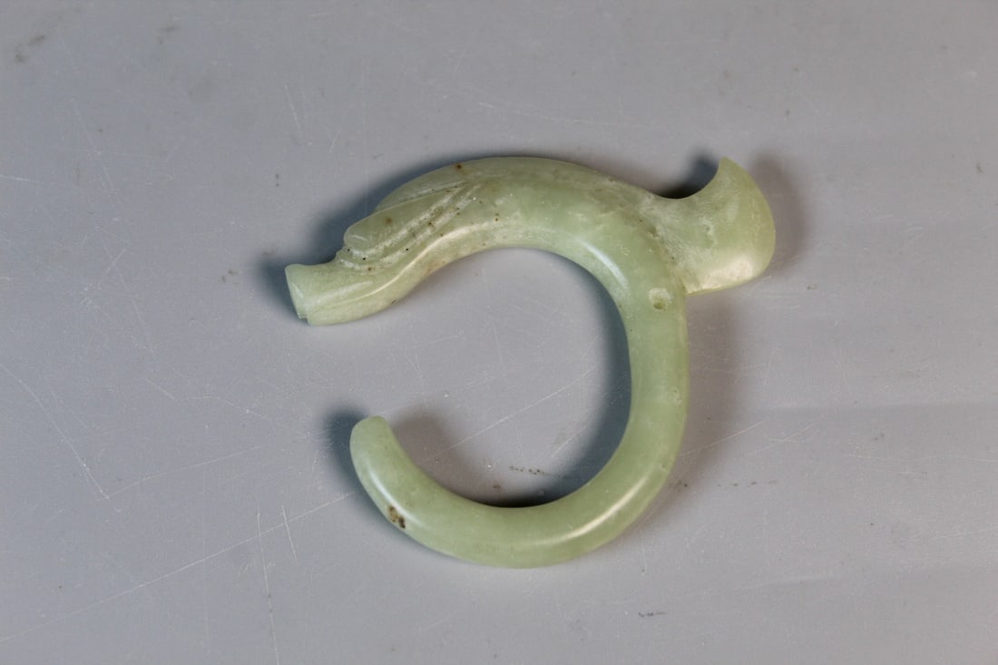 Chinese Jade Dragon Pendant (1 of 6)