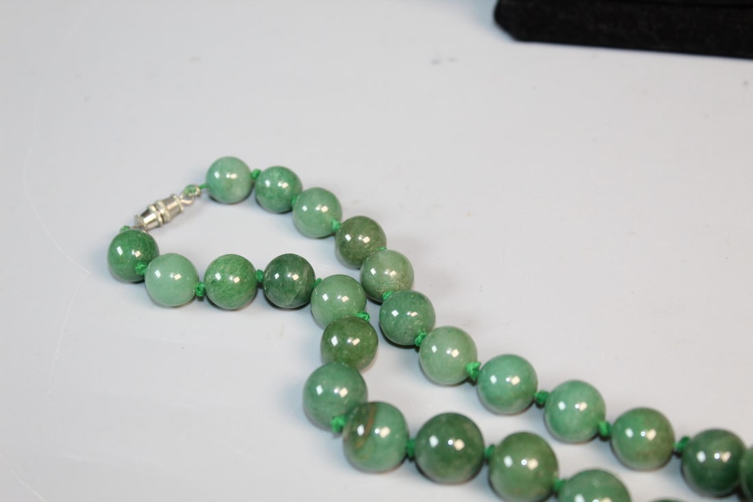 Jadeite Beads Necklace - 3