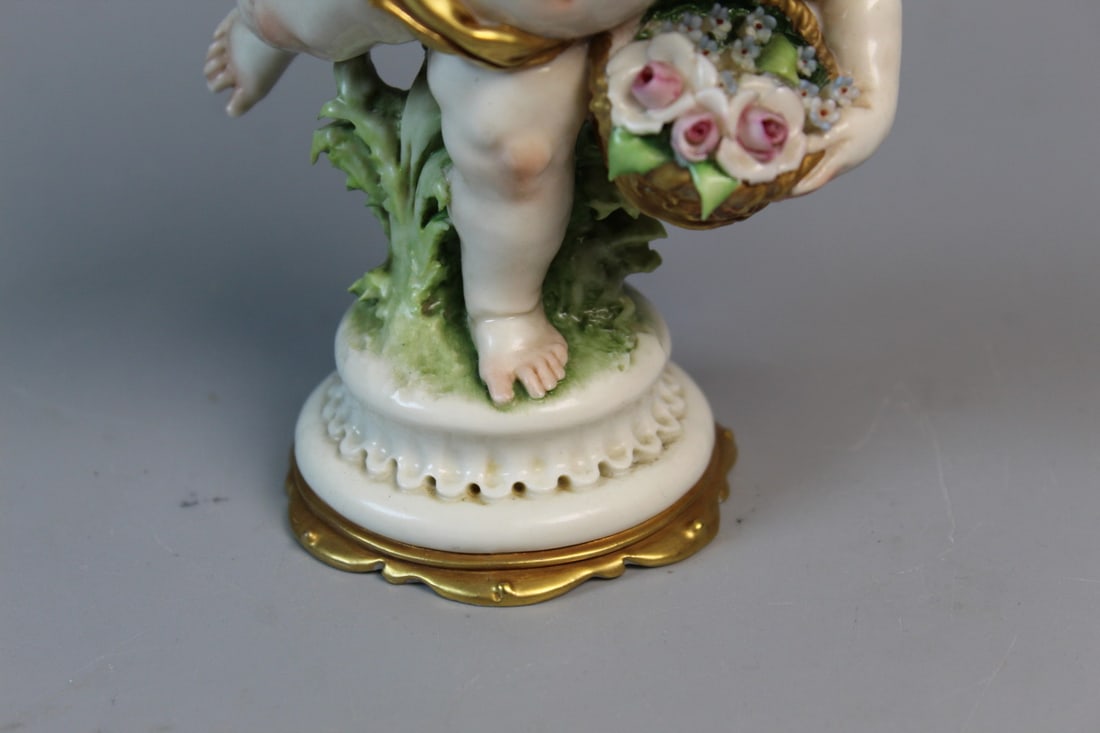 Capodimonte Cherub Figurine - 5