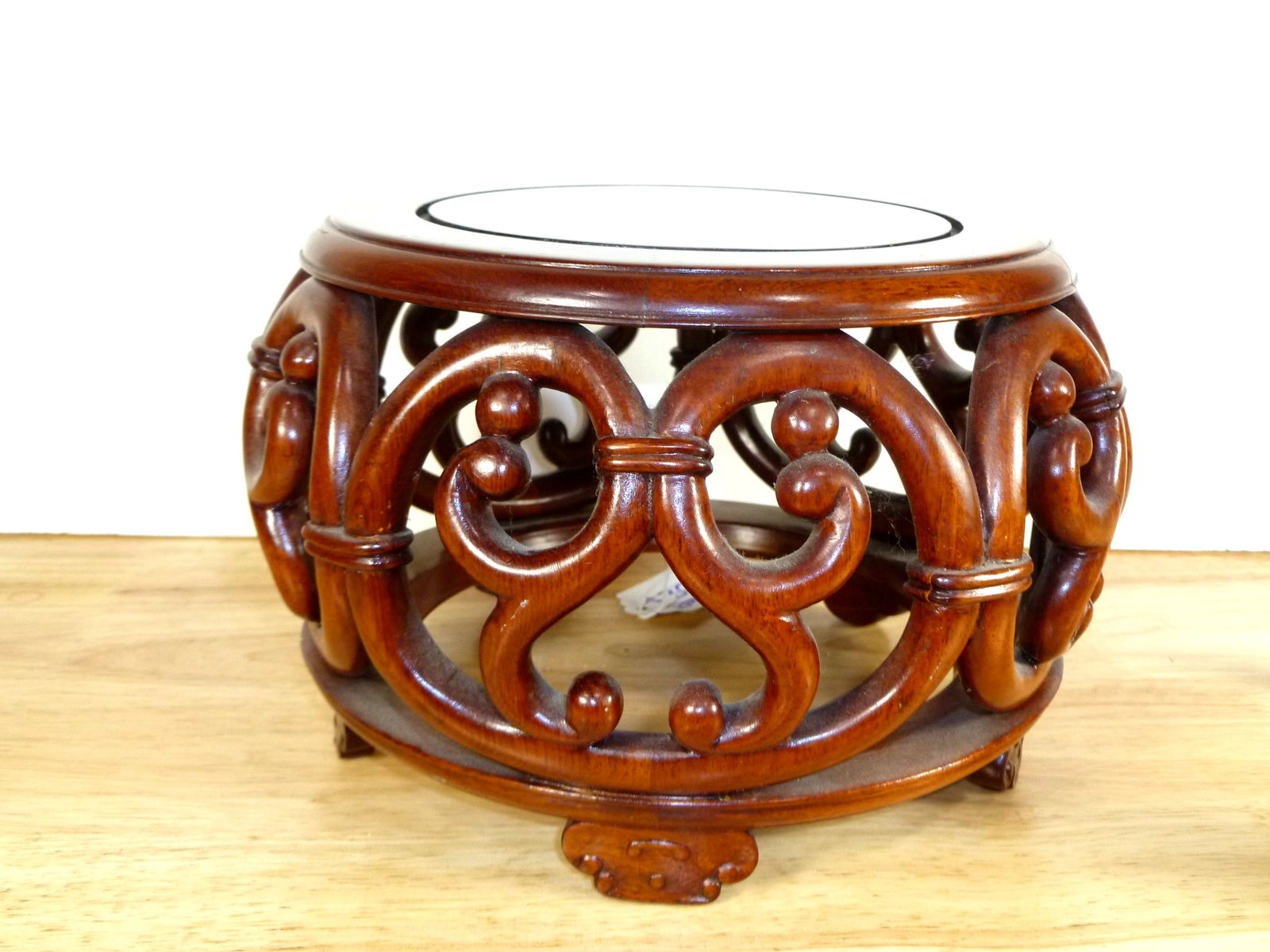 Chinese Rosewood Drum Shaped Stand: Chinese Rosewood Drum Shaped Stand. Diam 9.75". H 6".